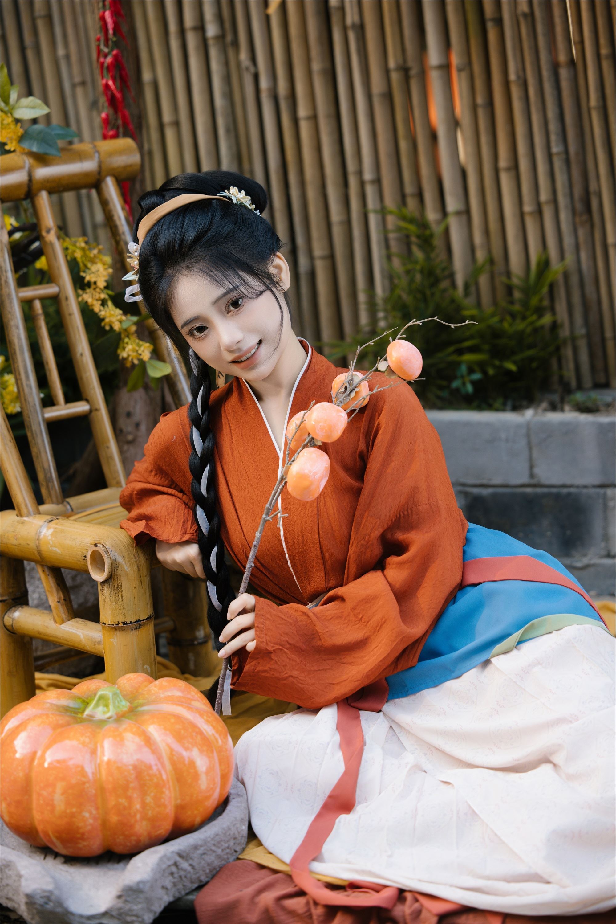 YITUYU艺图语 2025.01.18 晒秋 衔鹿